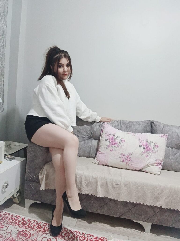 MAYA — Kuşadası Escort