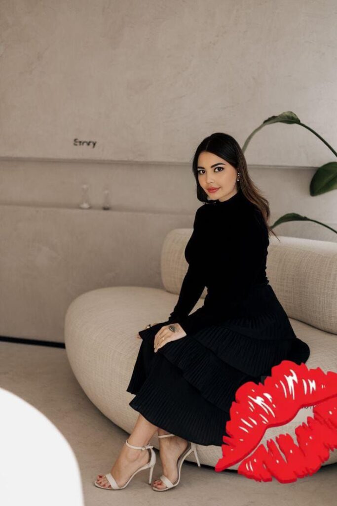 ZEYNEP — Kuşadası Escort