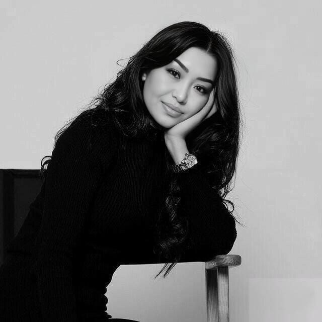 Lida — Kuşadası Escort