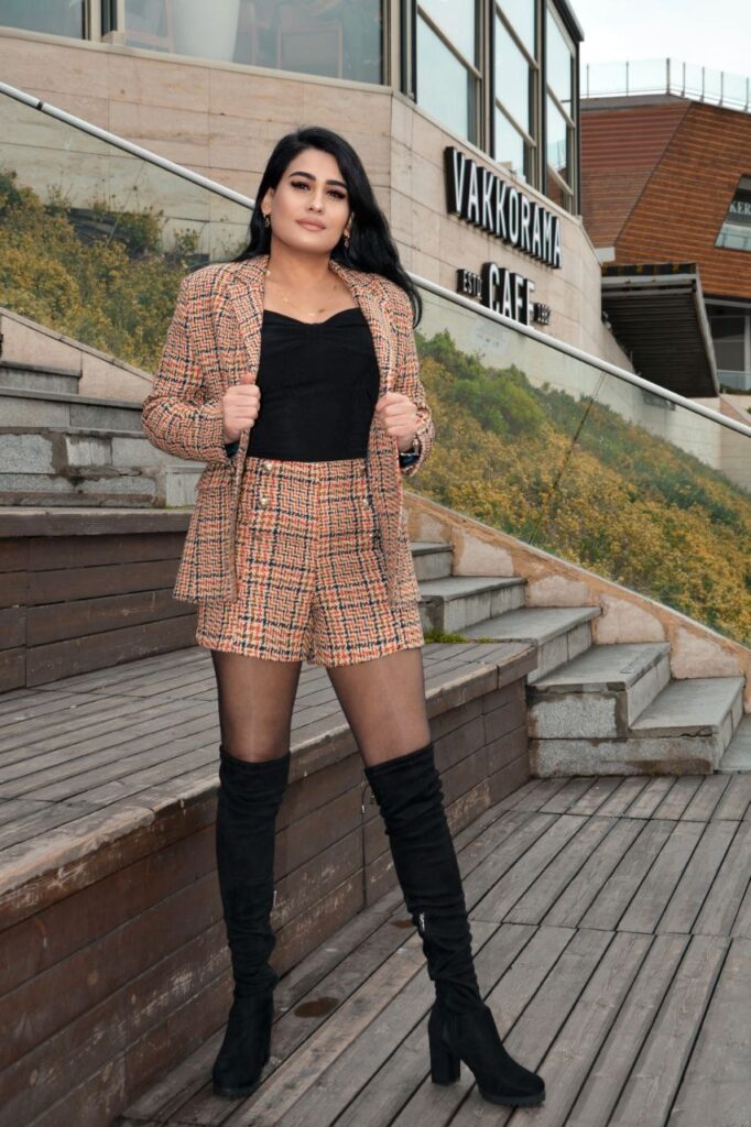 MERYEM — Kuşadası Escort