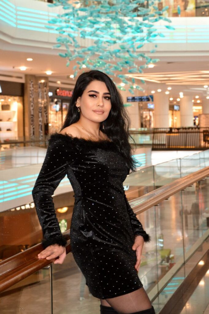 MERYEM — Kuşadası Escort