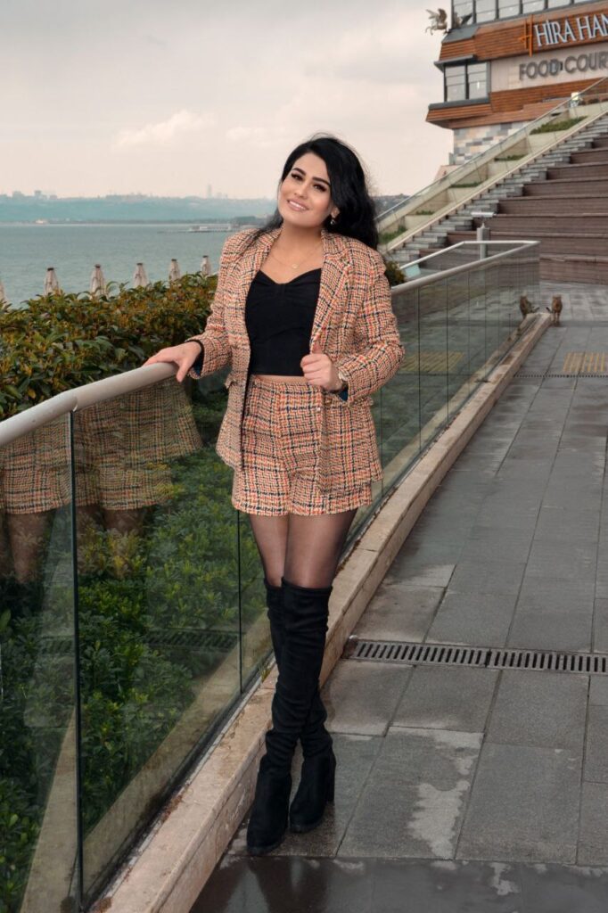 MERYEM — Kuşadası Escort