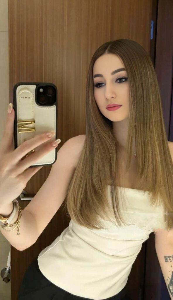 Roza — Kuşadası Escort
