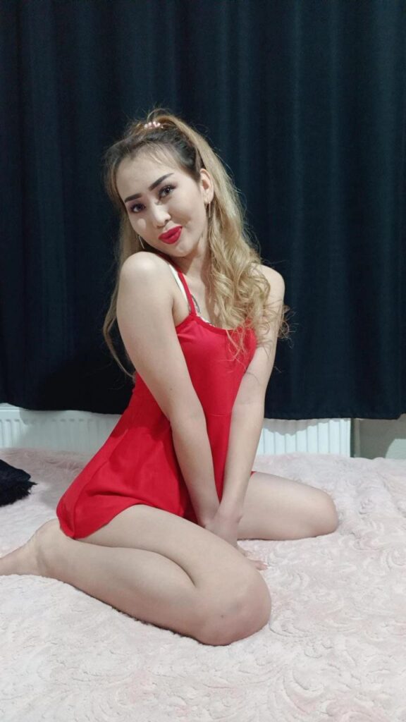 Eliza — Kuşadası Escort